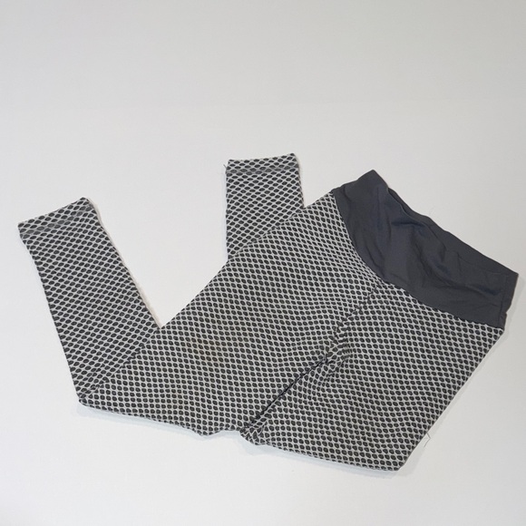 Pants - Women's Geometric Patterned Leggings - White and Gray